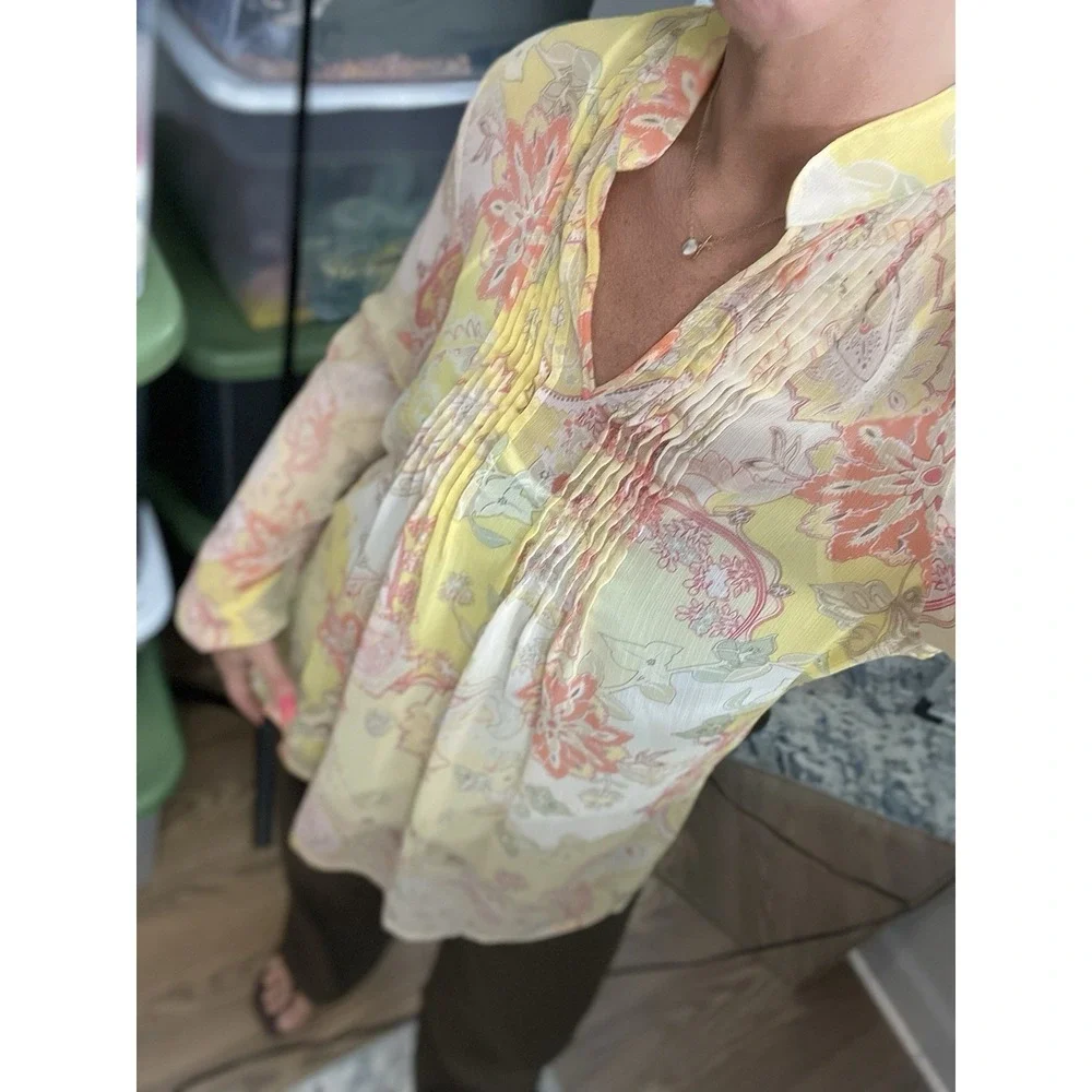 Susan Graver Blouse Popover V-neck Top Size S Yellow Colorful Semi Sheer Floral - Picture 10 of 14